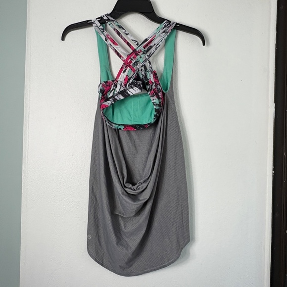 Lululemon Gray Multicolor Strappy Back Athletic Tank Top Built-in Bra Cowl Back - Picture 4 of 6